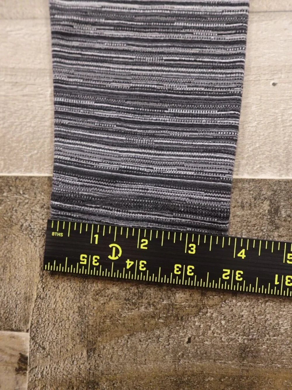 Lululemon Wunder Under Hi-Rise Tight Women’s 6 Black Gray Stripe 30.5